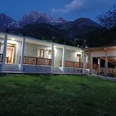 Вилла Buni Shqipes Тети Экстерьер фото